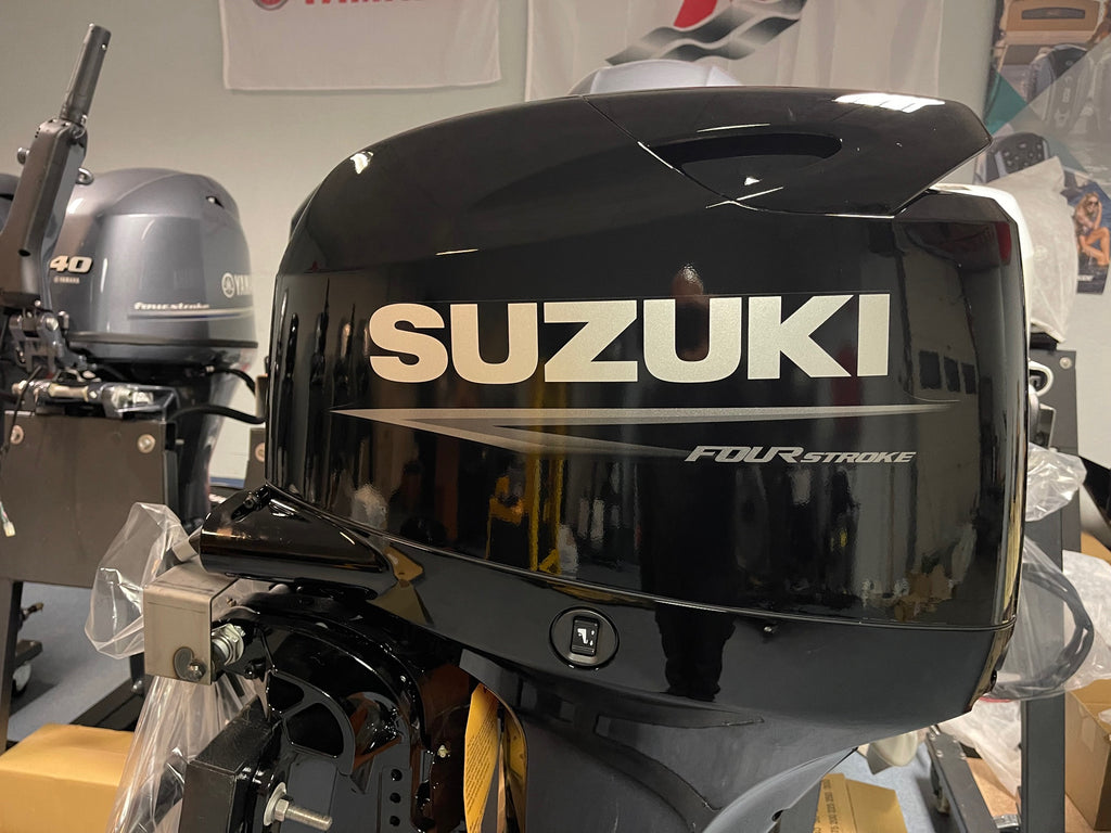 Suzuki 60 PK langstaart DF60 ATL (inclusief afstandsbediening, meters en propeller) - Outboard Outlet