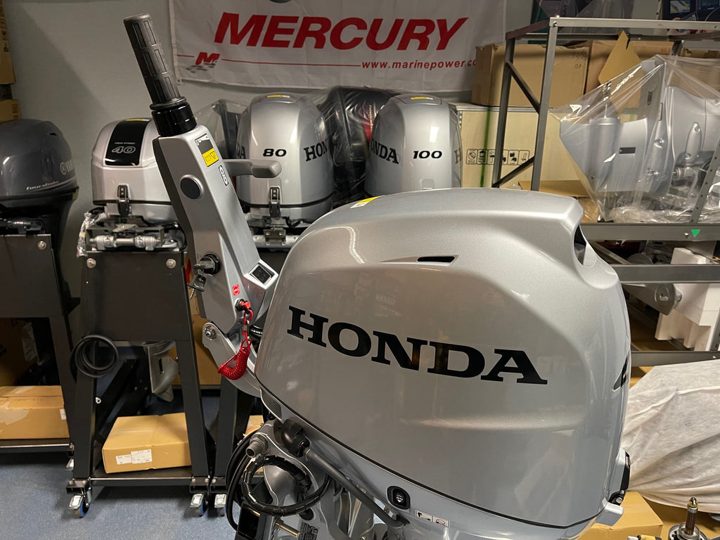Honda 40 PK kortstaart BF40 SRTU (inclusief stuurhendel besturing en propeller) - Outboard Outlet