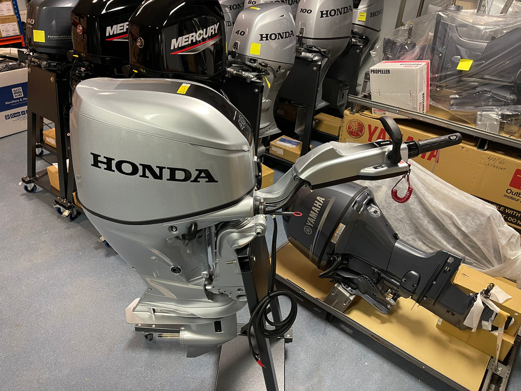Honda 60 PK langstaart BF60 LRTU (inclusief stuurhendel besturing met trolling en propeller) - Outboard Outlet