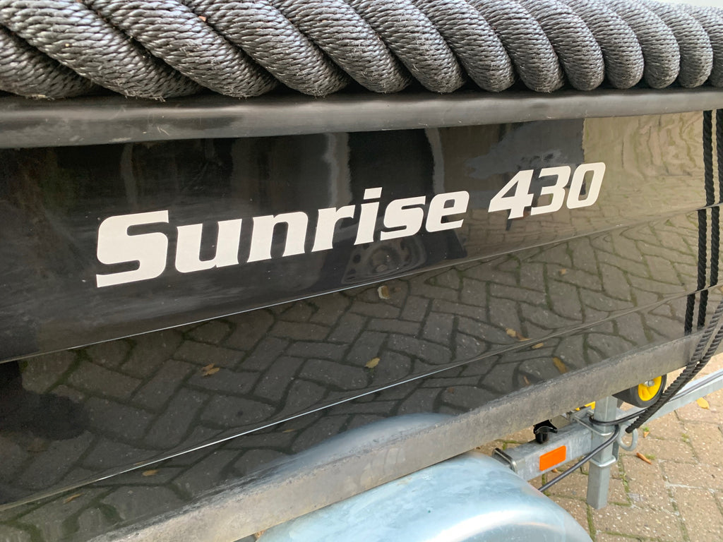 Montage Yamaha 40 / 60 pk aan een Sunrise 430 boot