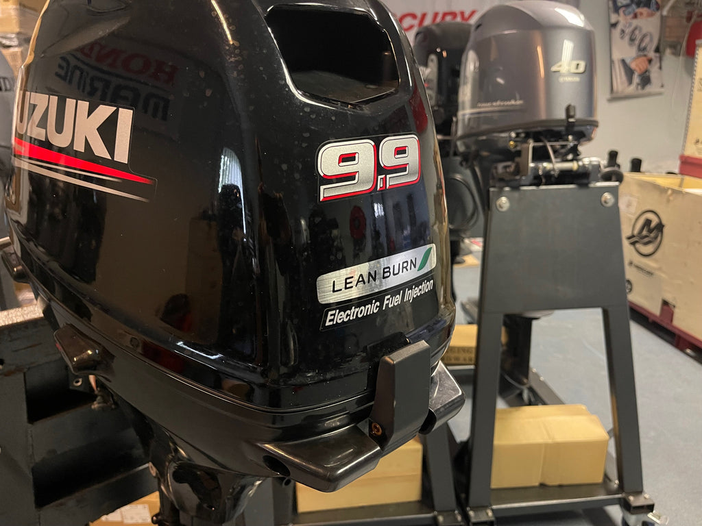 Suzuki 9.9 / 20 pk 4 takt EFI injectie motor met afstandsbediening bj 2020 - Outboard Outlet