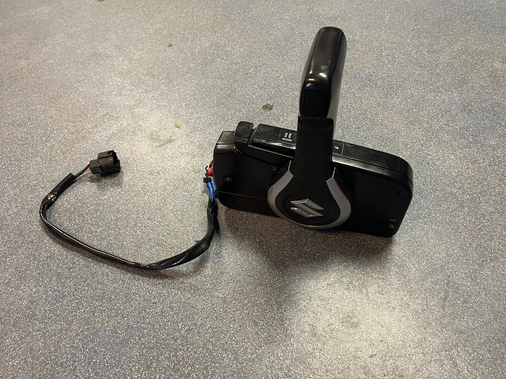 Suzuki 9.9 / 20 pk 4 takt EFI injectie motor met afstandsbediening bj 2020 - Outboard Outlet