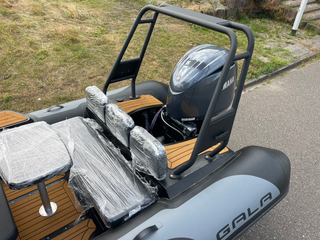 Nieuwe Gala Viking V650 ALUMINIUM rubberboot met nieuwe Yamaha F150XC - Outboard Outlet