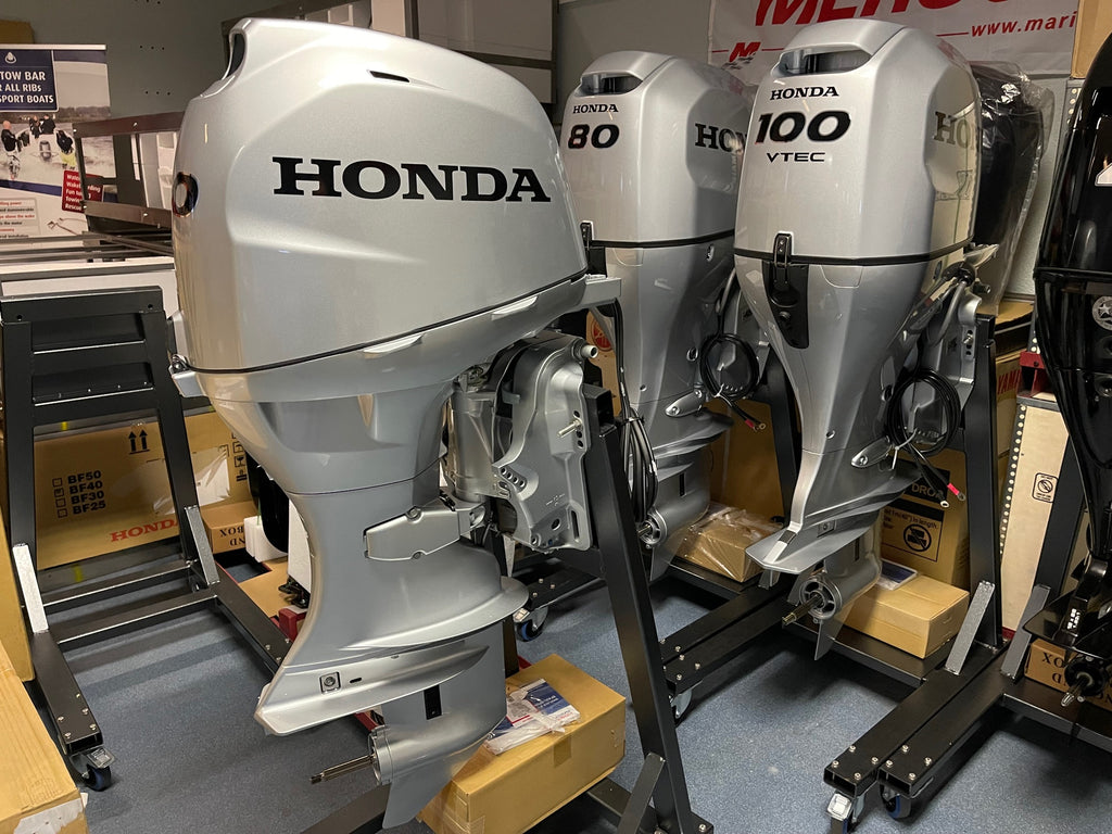 Honda 40 PK kortstaart BF40 SRTU (inclusief afstandsbediening, meters en propeller) - Outboard Outlet