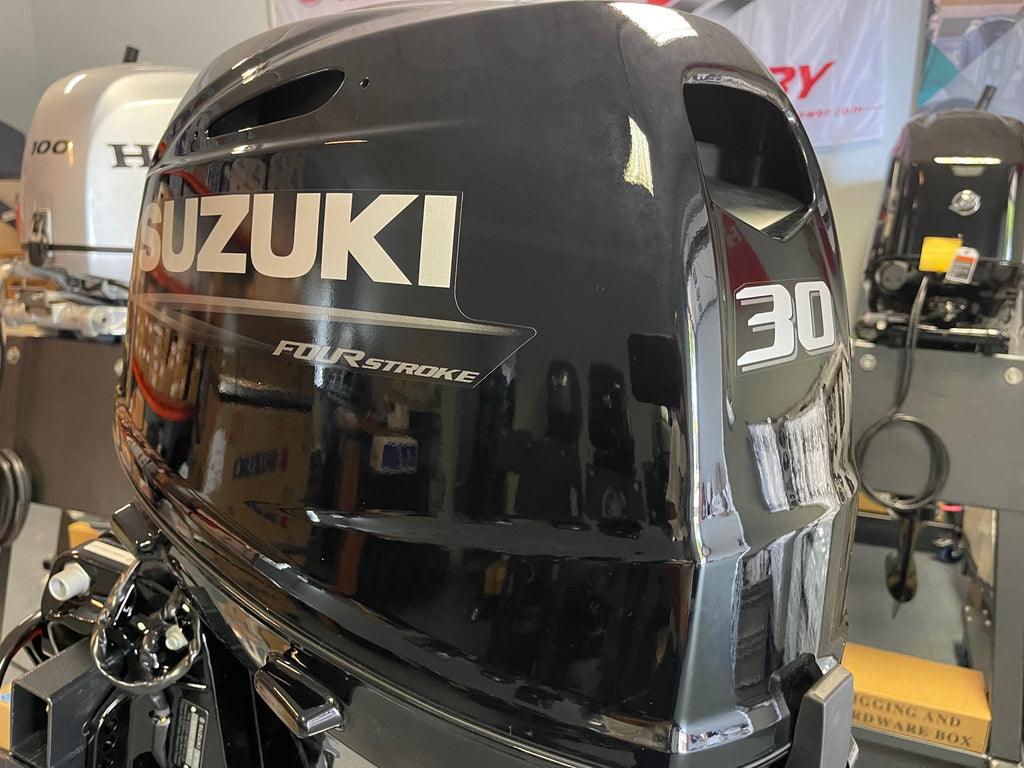Suzuki 30 PK langstaart DF30 ATL (inclusief afstandsbediening en propeller) - Outboard Outlet